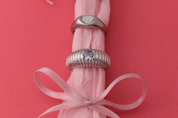 Ribbed Crystal Heart Ring