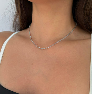 Dainty Twisted Necklace