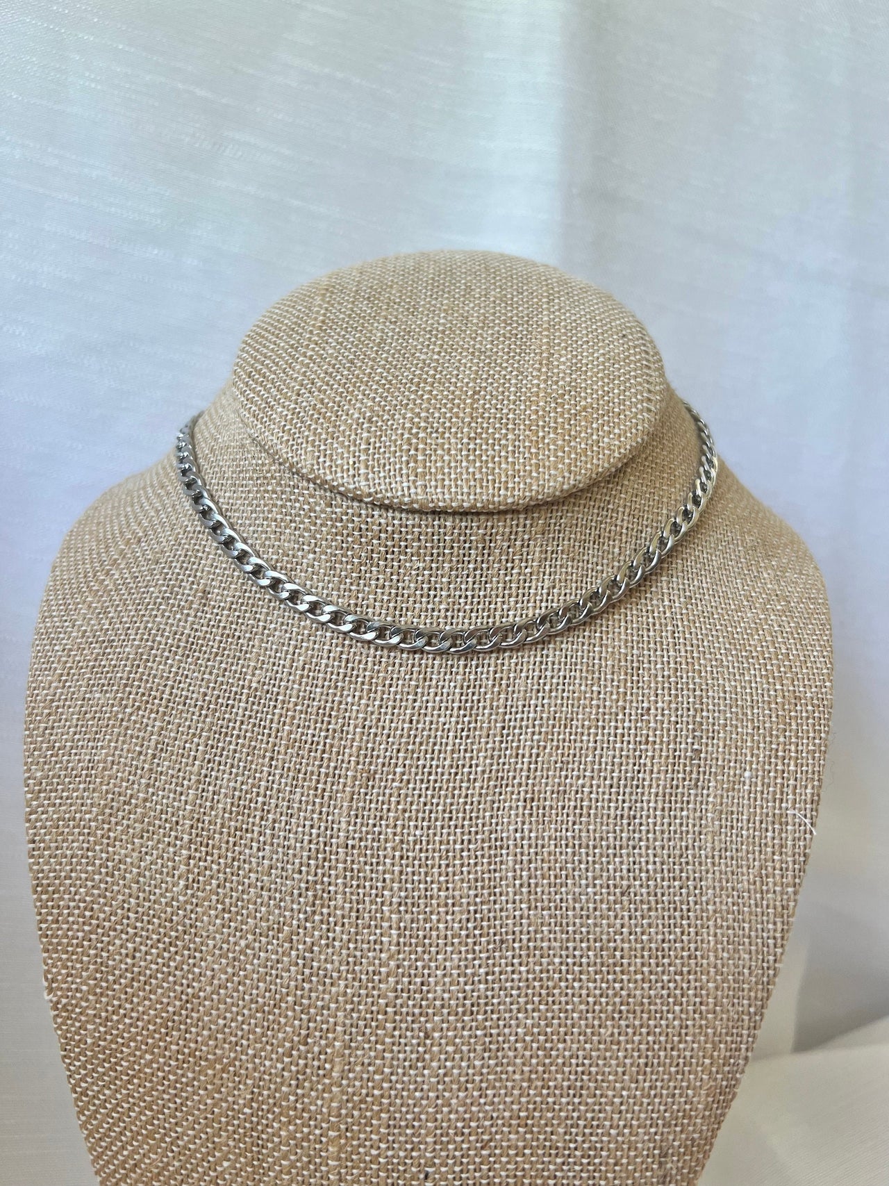 Flat Curb Chain Choker